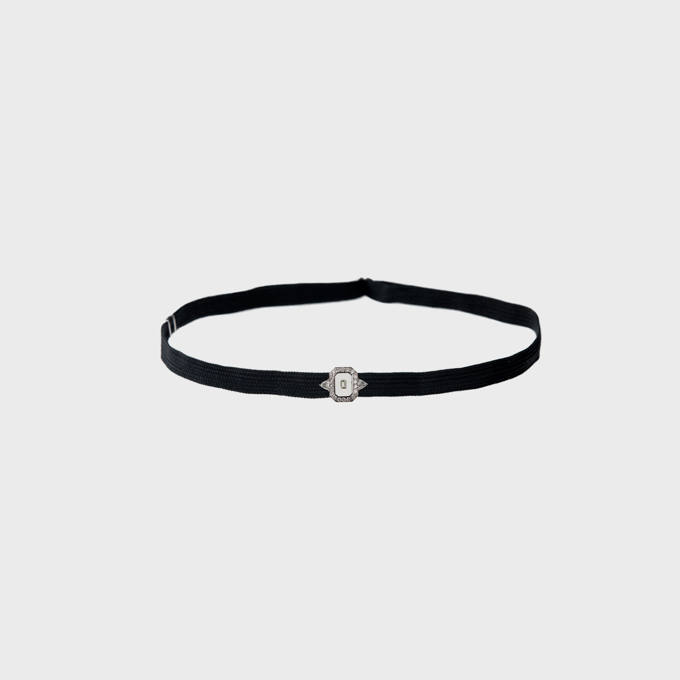 White gold choker necklace with white diamonds in translucent enamel