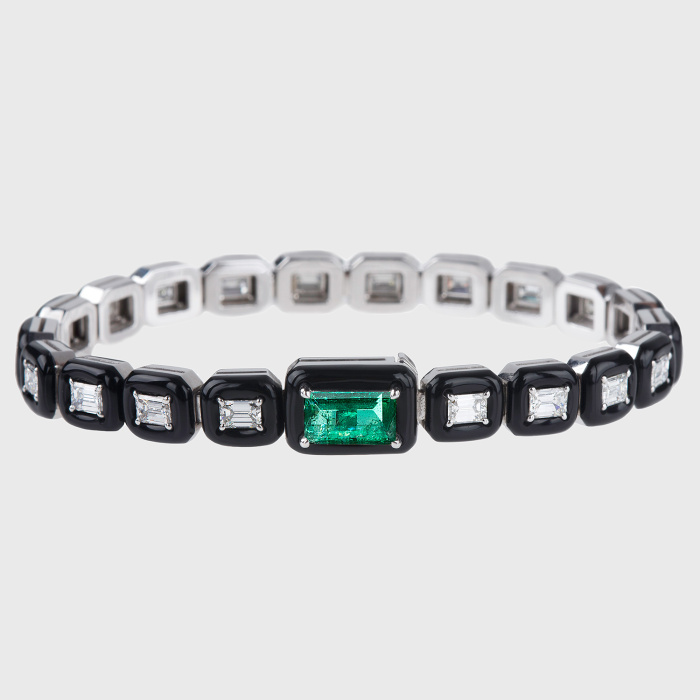 White gold tennis bracelet with emerald, white diamonds and black enamel