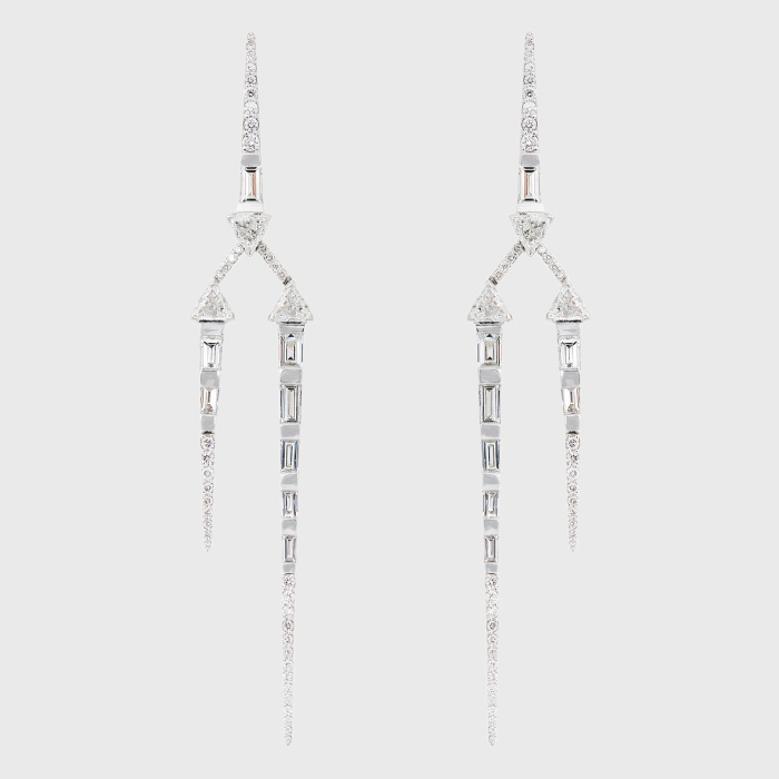 White gold earrings with white diamonds