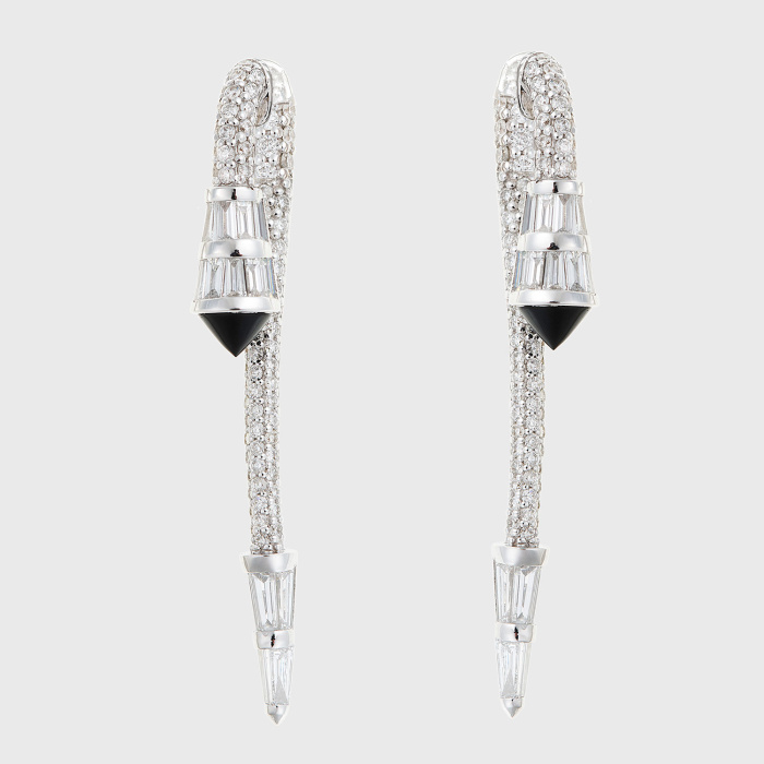 White gold earrings with white diamonds and black onyx