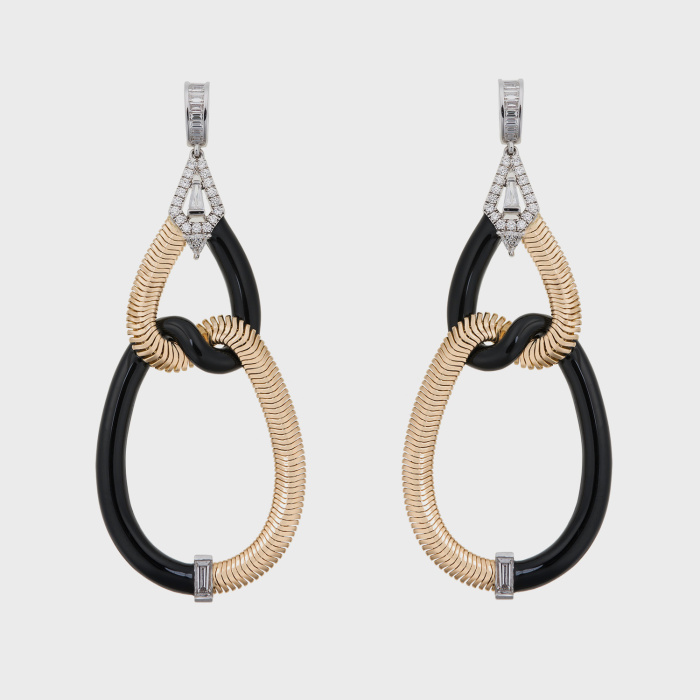 Yellow gold chain long earrings with white diamonds and black enamel