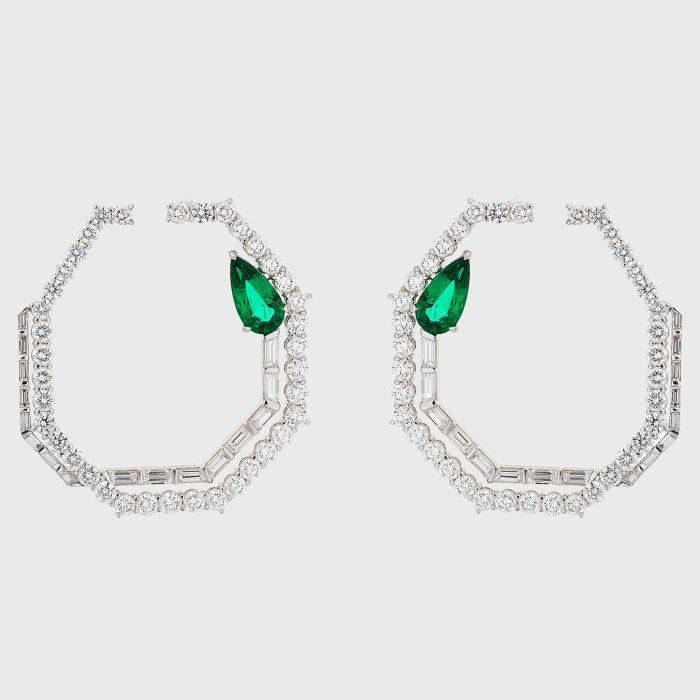 White gold earrings with pear shape emeralds, round and baguette white diamonds