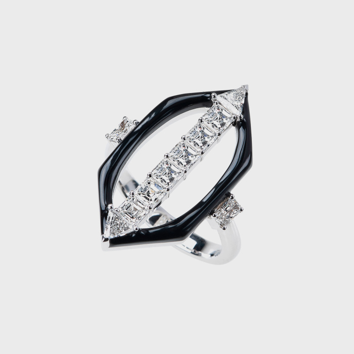 White gold ring with white diamonds and black enamel