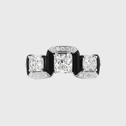 White gold ring with cushion white diamonds and black enamel