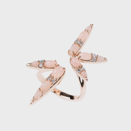 Rose gold ring with pink topaz and white diamonds